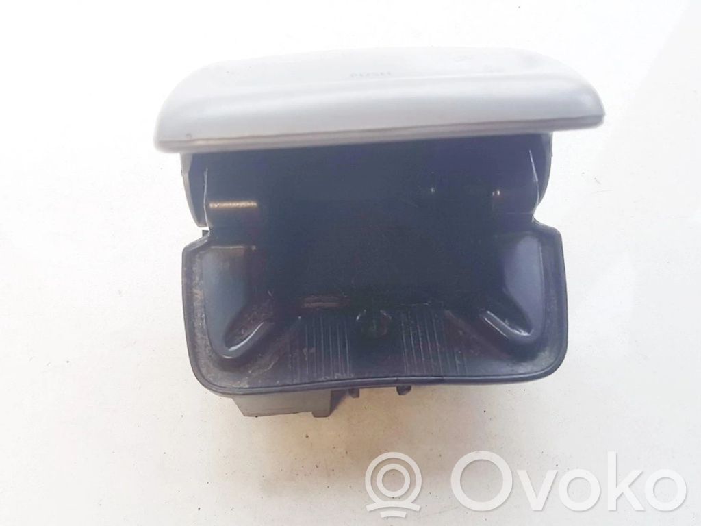 Posacenere auto   7M0857961F,95VWA04810BGW,7M0857961F,95VWA04810BGW
