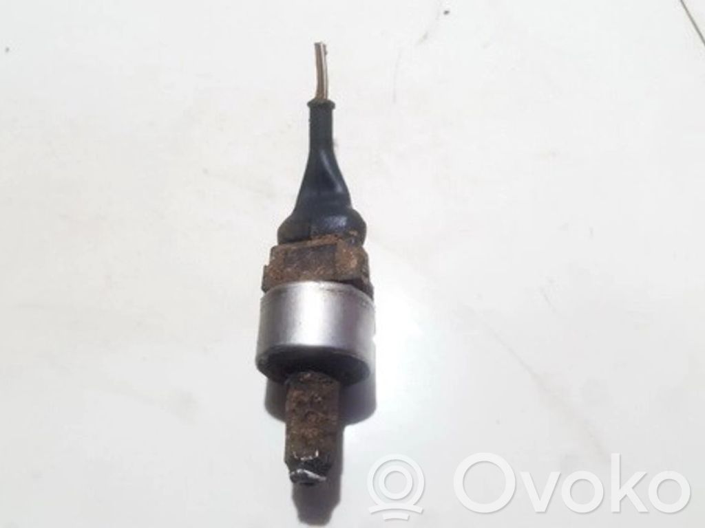 Opel Omega B2 Capteur de pression de climatisation 