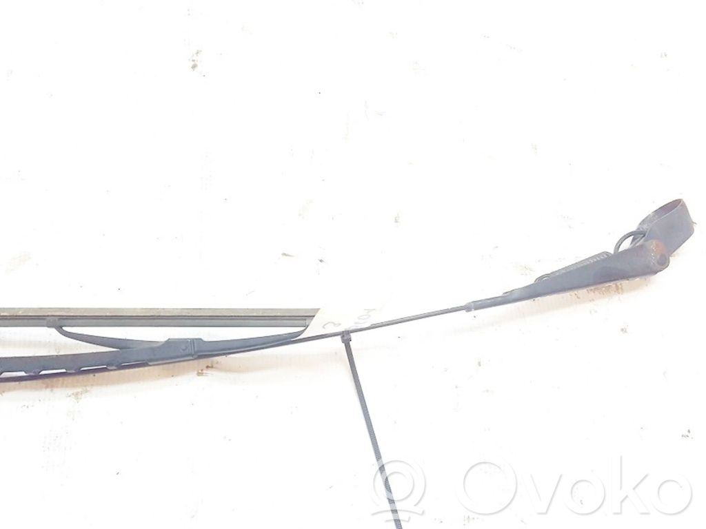 Opel Astra F Front wiper blade arm 