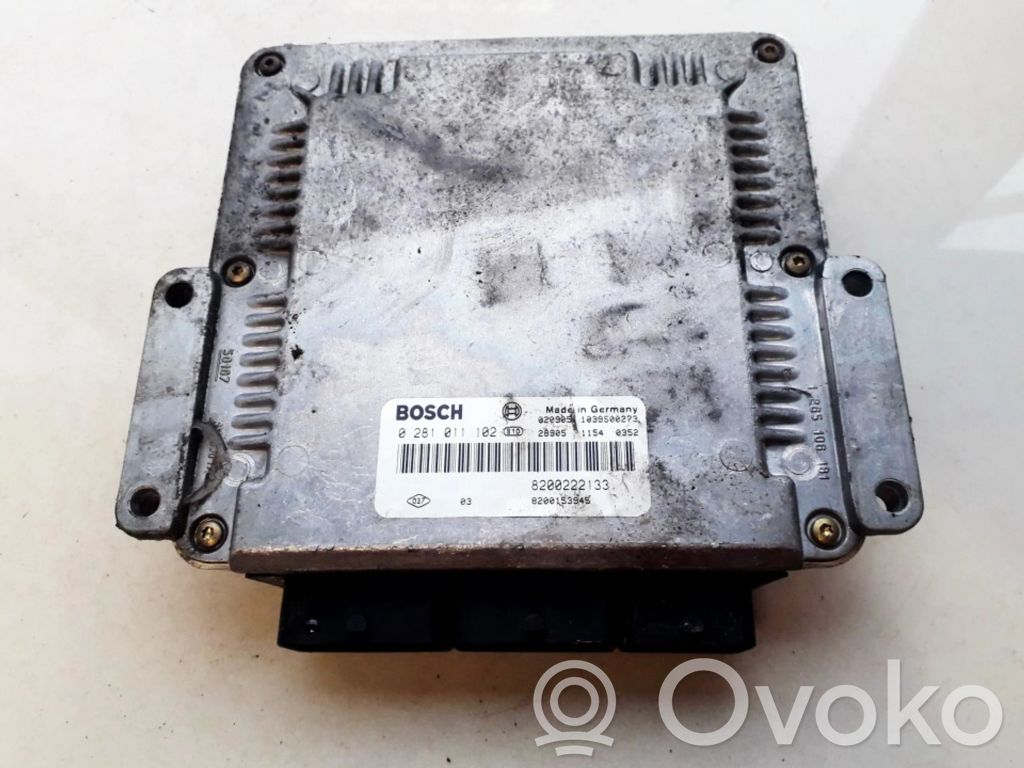 Unidad de control/módulo del motor   8200222133,0281011102,0281011102,8200222133