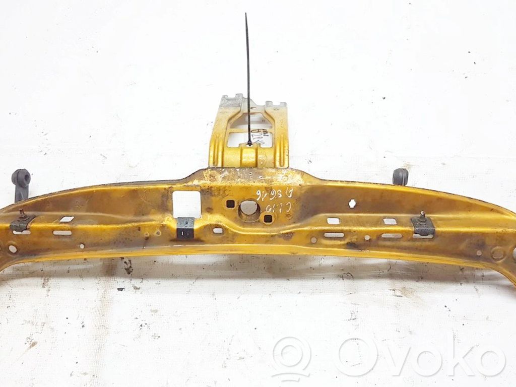 Renault Clio II Pas przedni 
