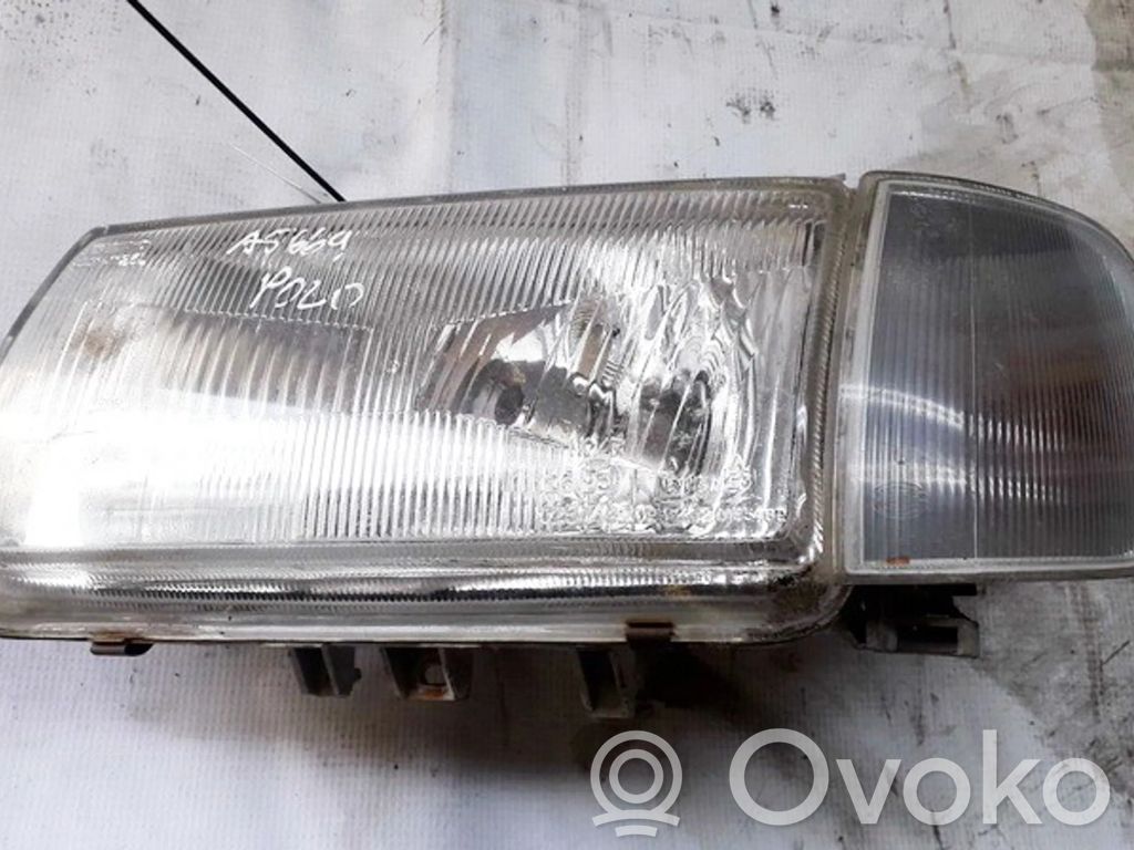 Volkswagen Polo II 86C 2F Scheinwerfer 