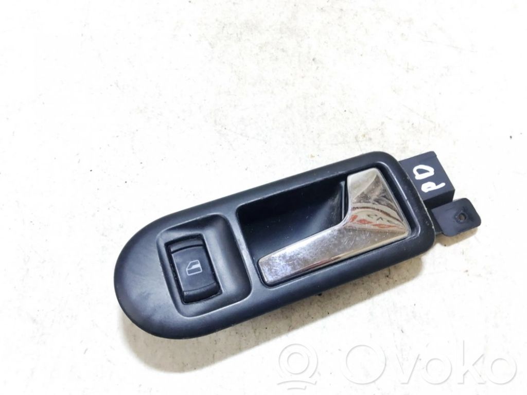 Volkswagen PASSAT B5 Maniglia interna per portiera anteriore