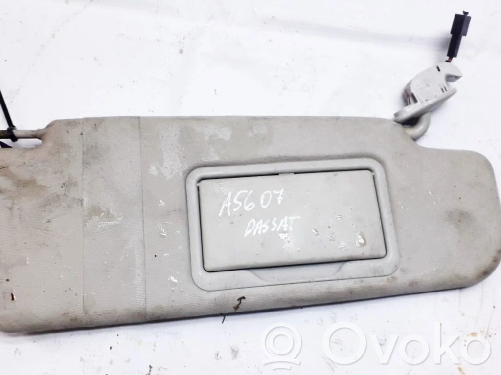 Volkswagen PASSAT B5 Osłona przeciwsłoneczna 