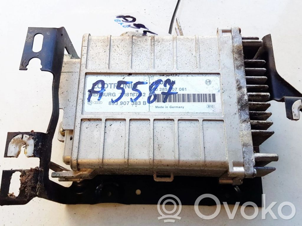 Volkswagen Golf II Unitate/modul de control motor 