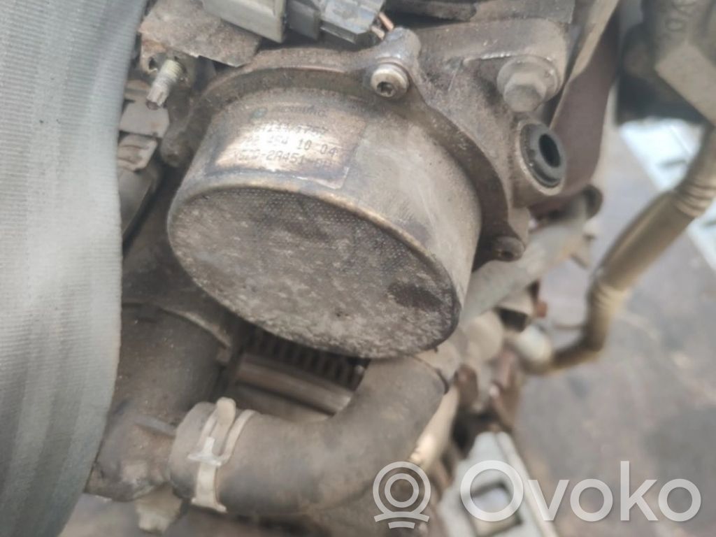 Ford Mondeo Mk III Pompa podciśnienia 