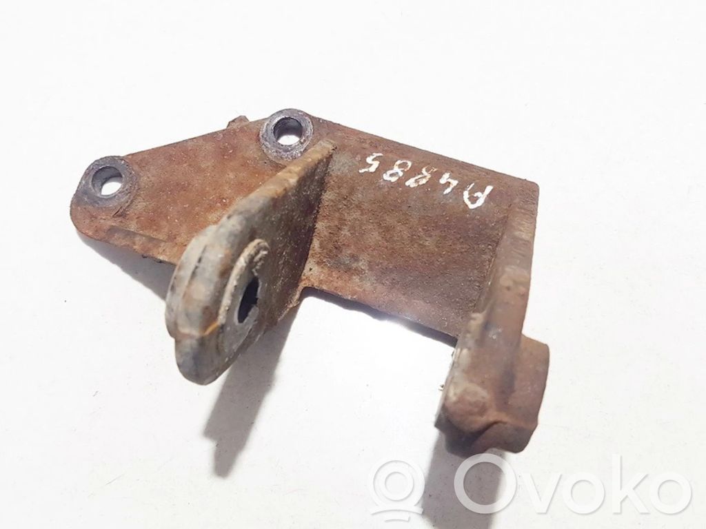 Soporte de montaje del motor (Usadas)   93BB6P093BD,93BB6P093BD,93BB6P093BD,93BB6P093BD