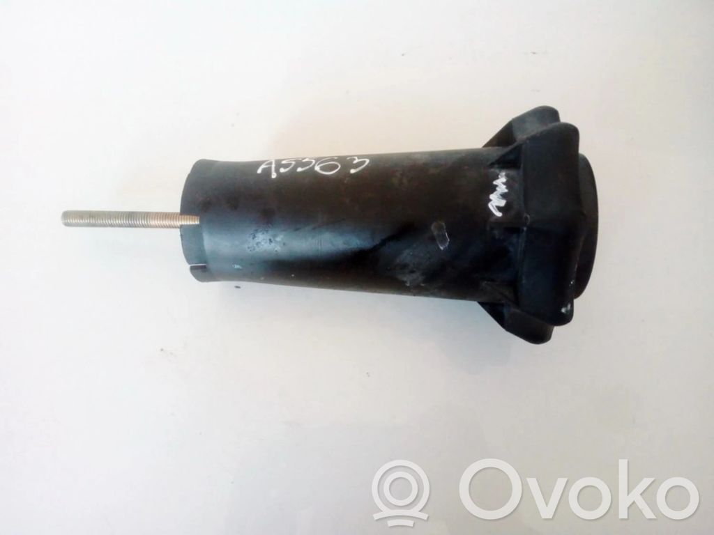 Audi A4 S4 B5 8D Șurub fixare roată de rezervă 