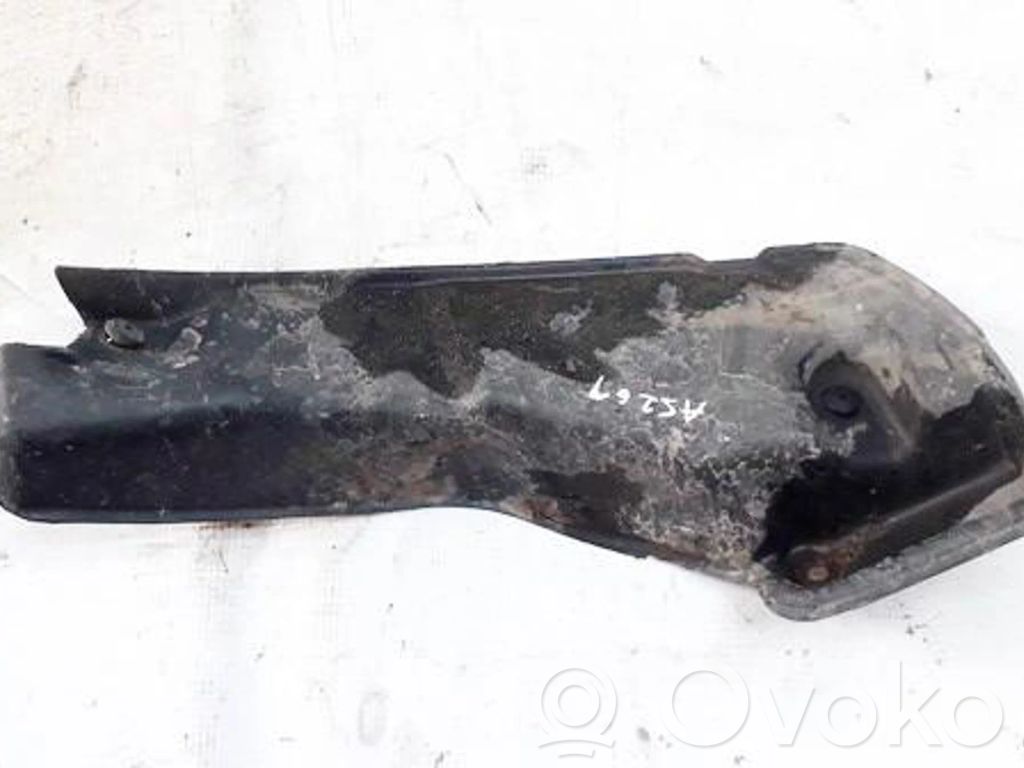 Mitsubishi Carisma Apărătoare noroi spate 