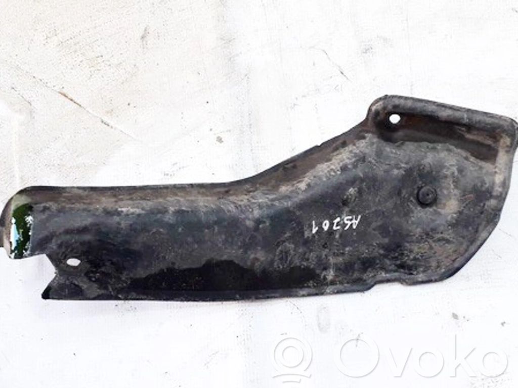Mitsubishi Carisma Parafango posteriore