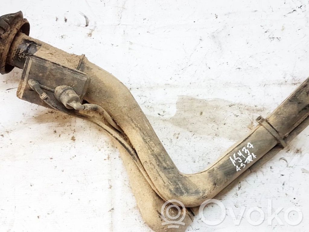 Opel Astra G Tubo e bocchettone per riempimento serbatoio del carburante 