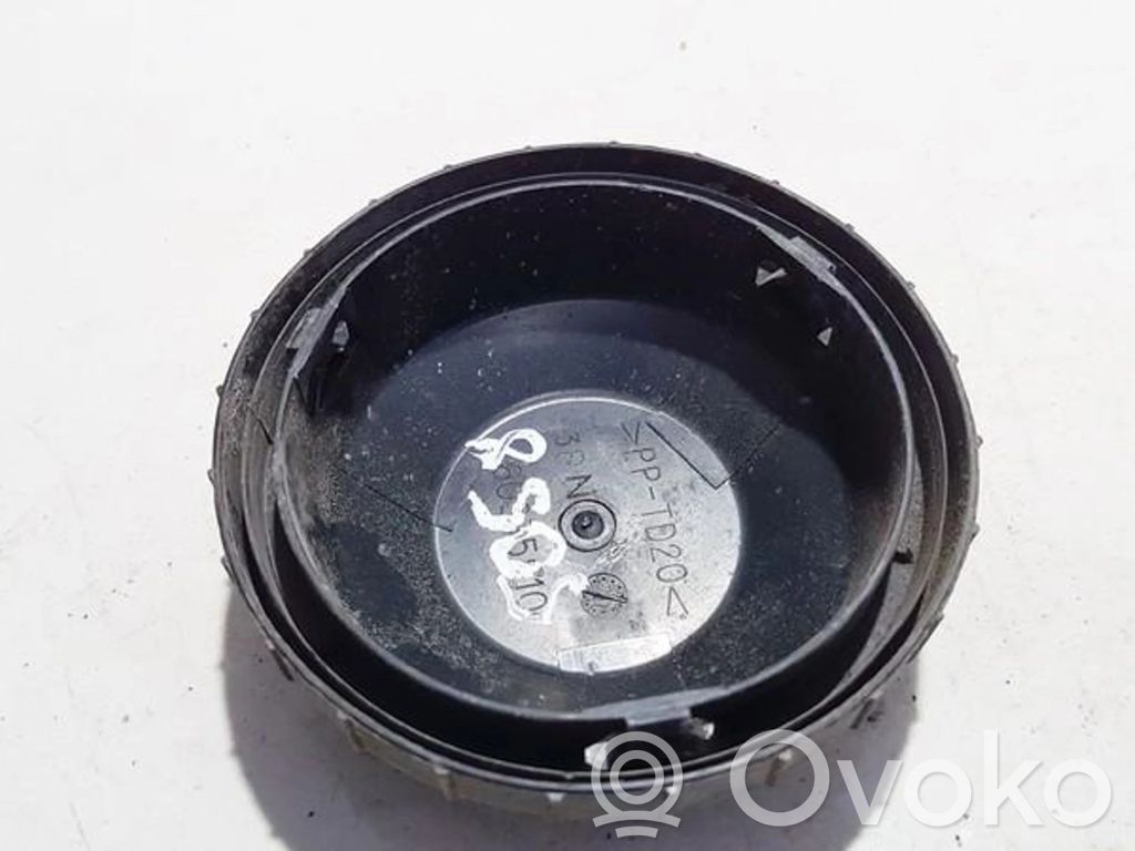 Deckel Abdeckung Scheinwerfer   60975810,60975810