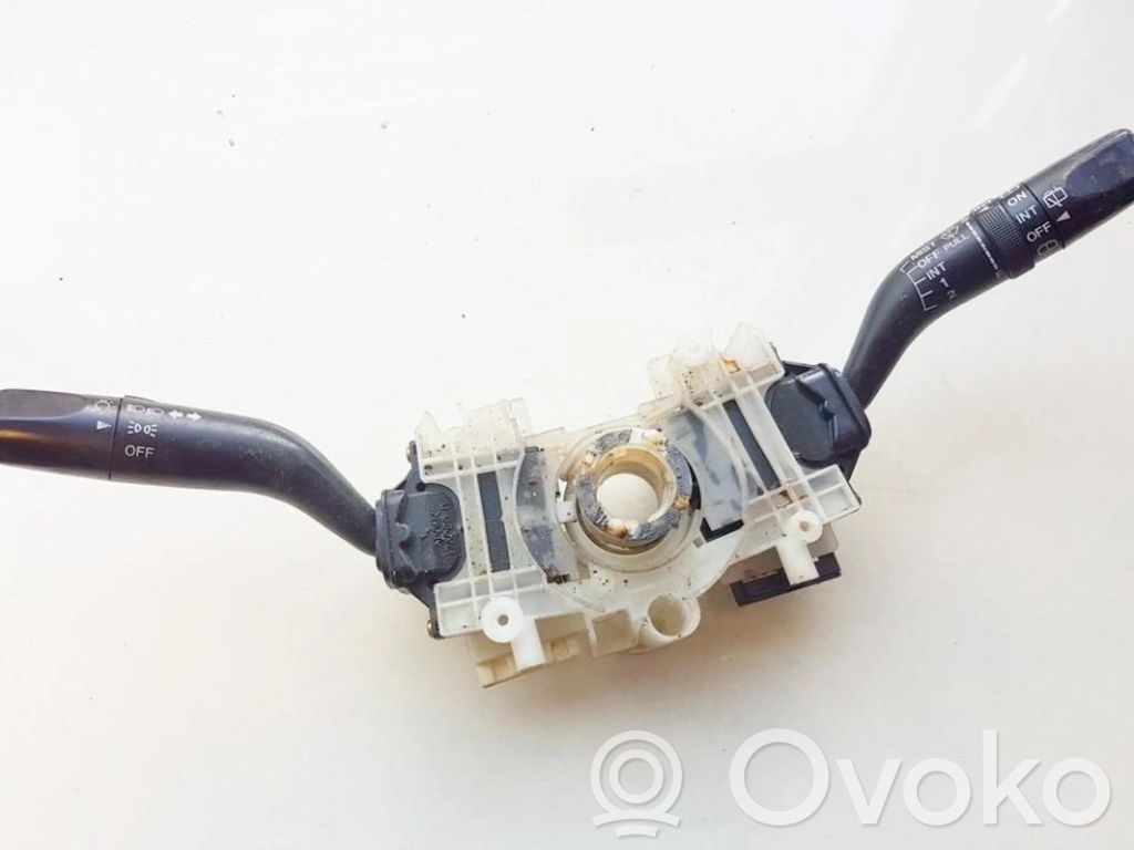 Mazda 626 Leva/interruttore dell’indicatore di direzione e tergicristallo