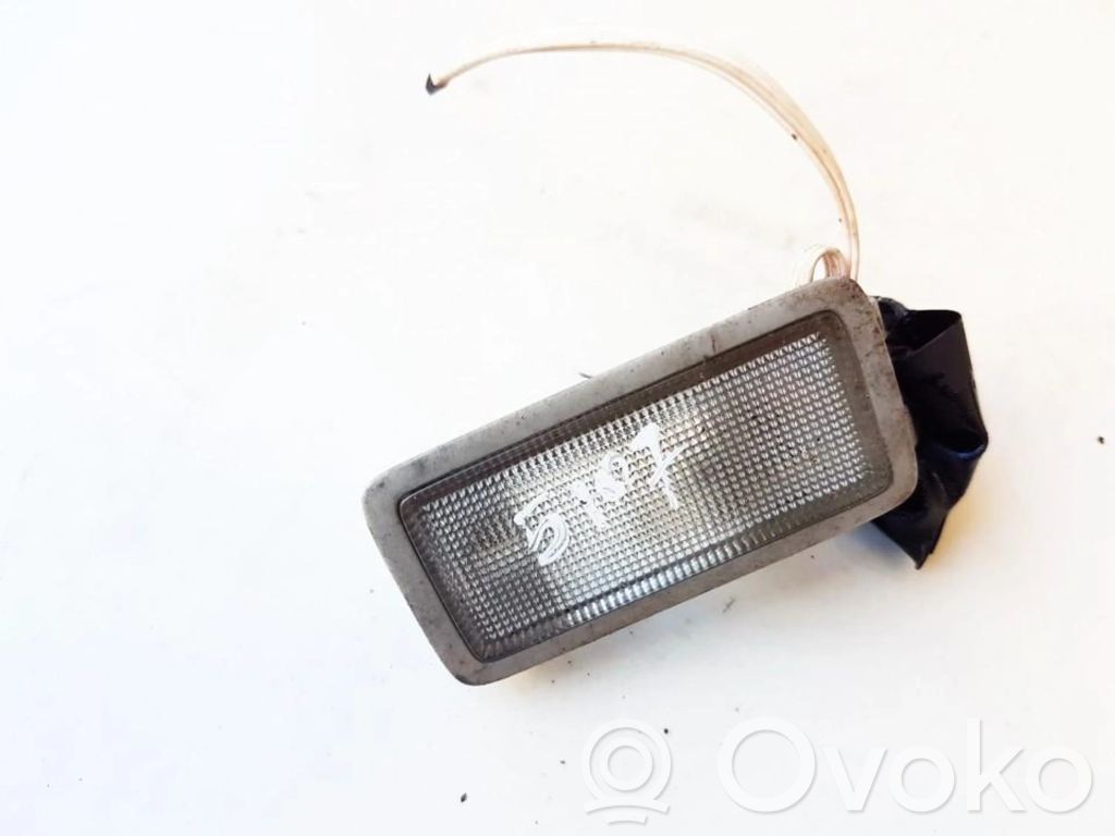 Toyota Avensis T270 Illuminazione sedili posteriori