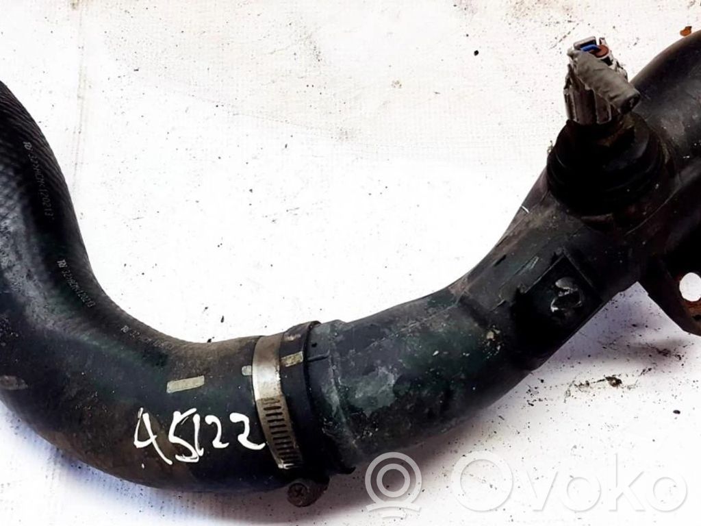 Toyota Avensis T270 Tubo flessibile intercooler 