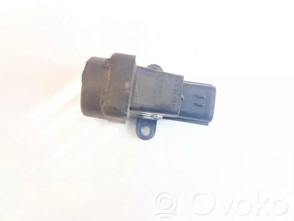 Ford Mondeo Mk III Interrupteur coupure de carburant
