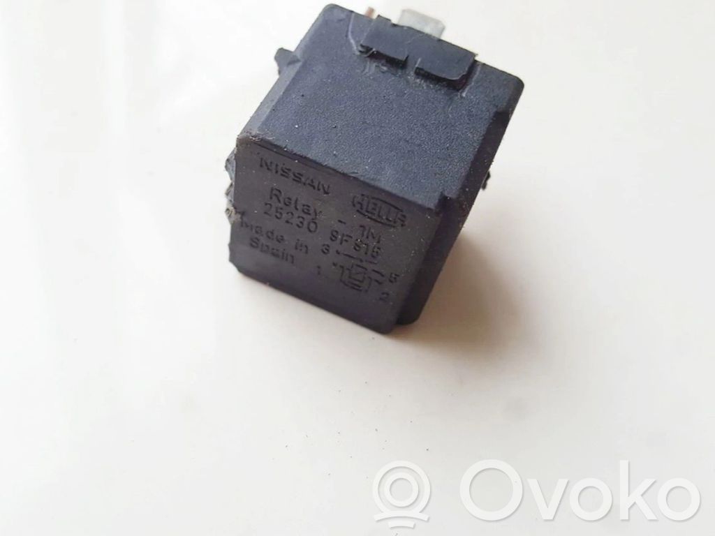 Otros relés   252309F915,252309F915