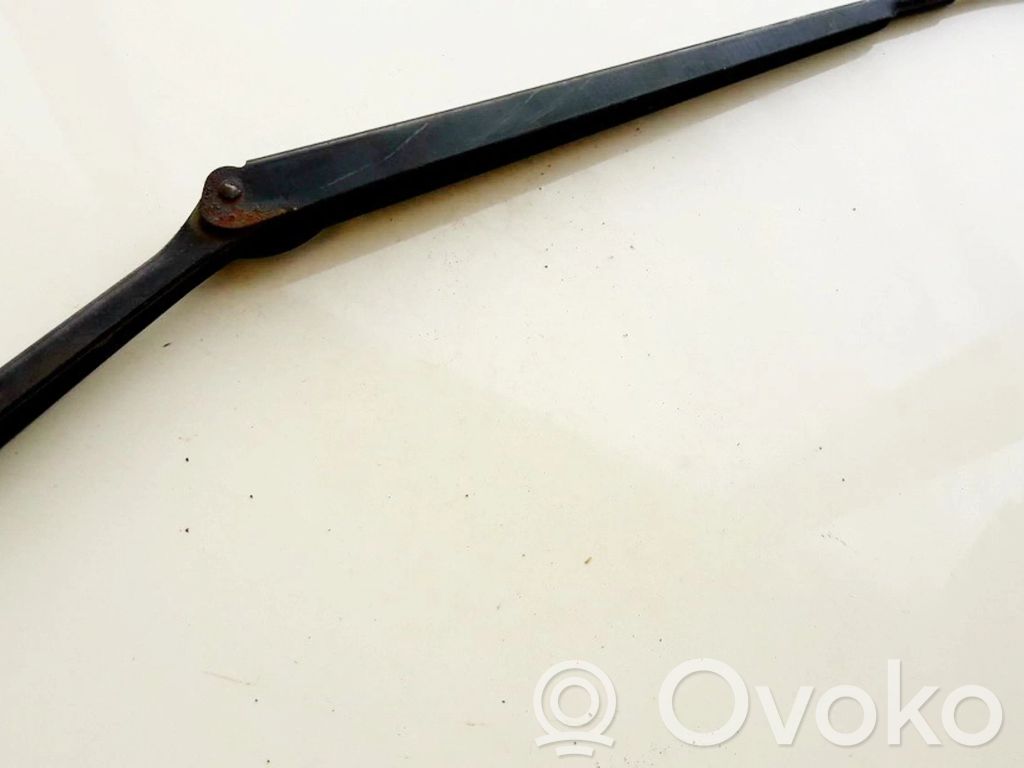 Ford Focus Ramię wycieraczki szyby przedniej / czołowej 