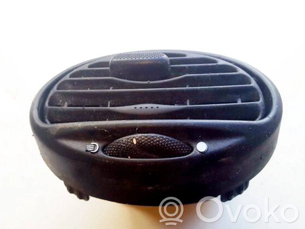 Ford Focus Grille d'aération centrale 