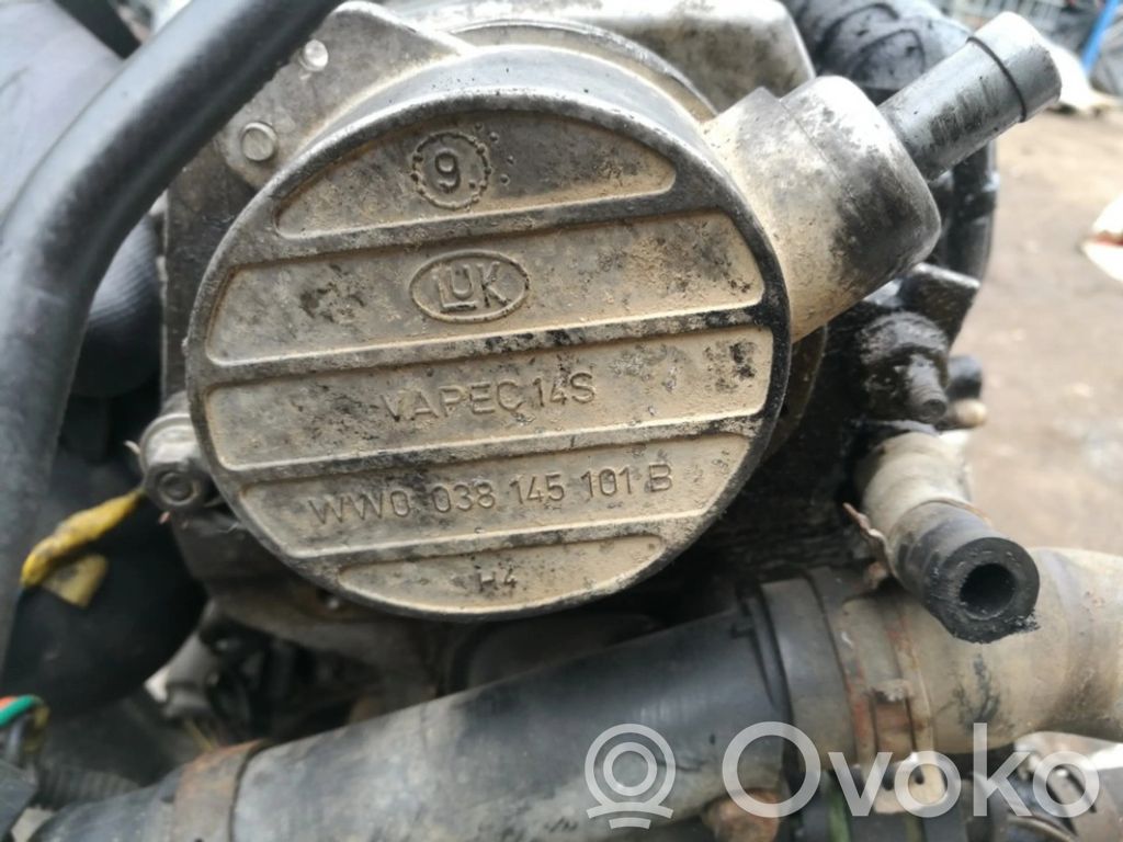 Pompă vacuum   038145101B,038145101B