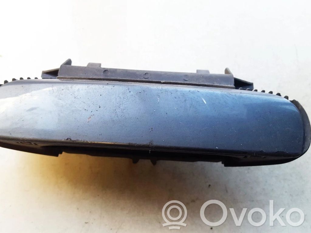 Manecilla externa puerta delantera   4B0839885,4B0839885