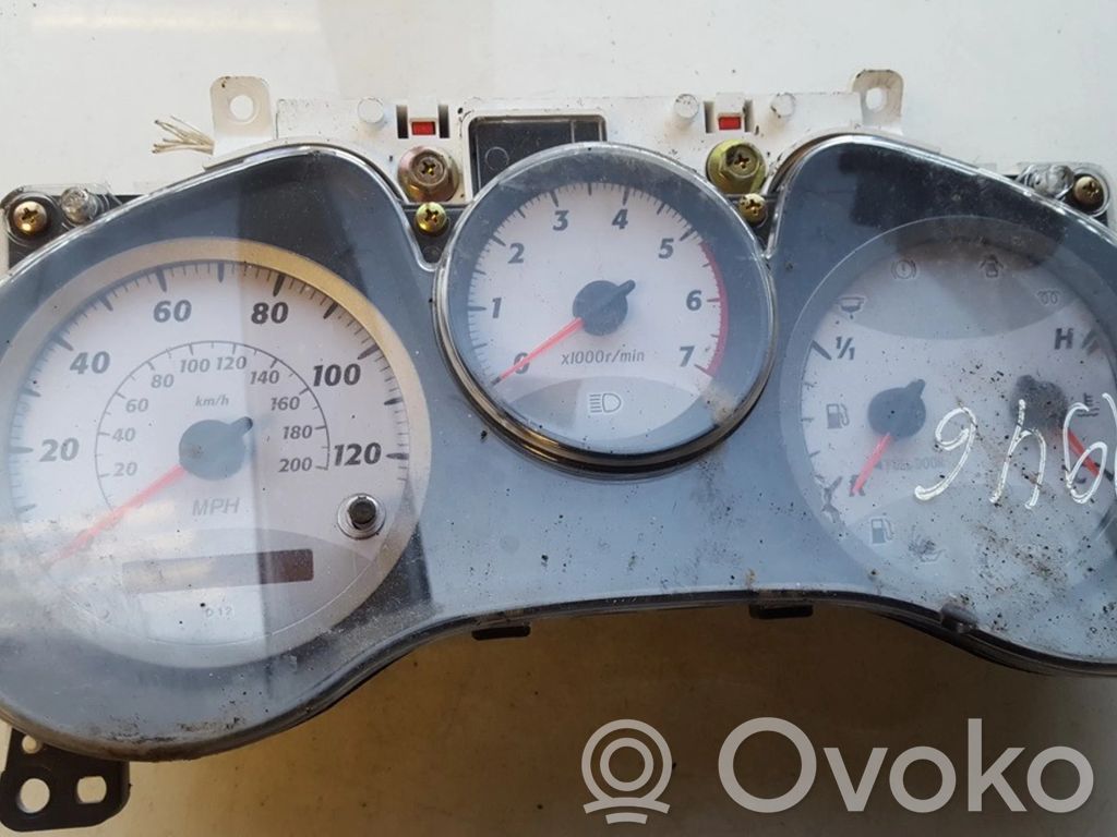 Toyota RAV 4 (XA20) Geschwindigkeitsmesser Cockpit 