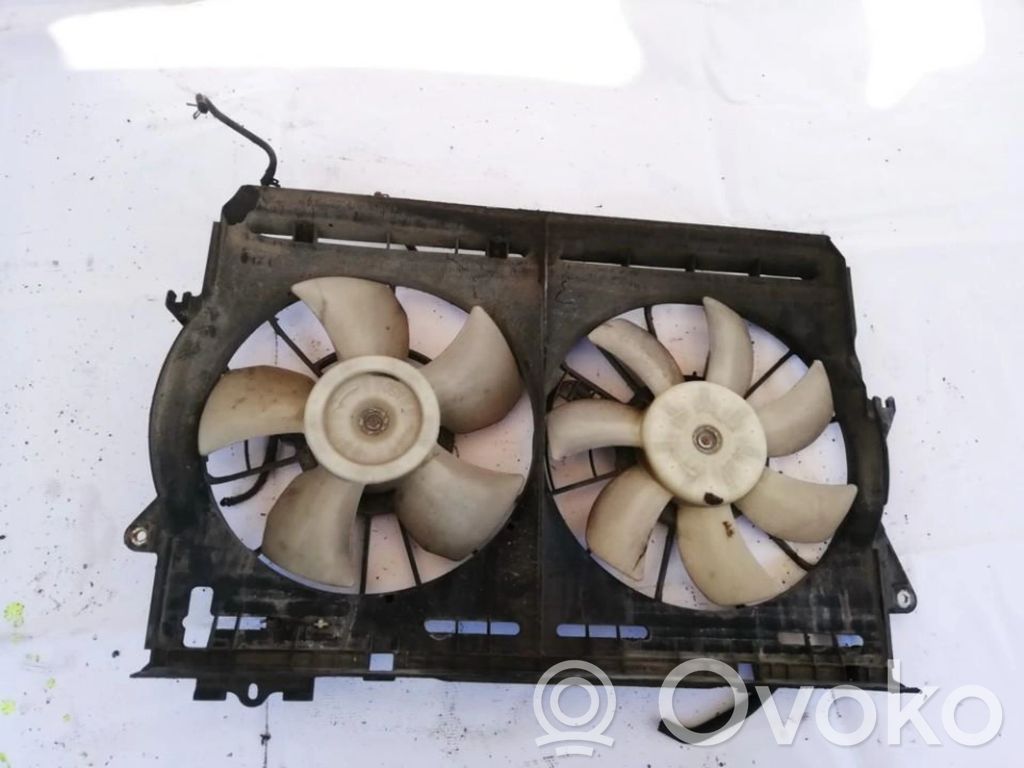 Toyota Corolla Verso AR10 Convogliatore ventilatore raffreddamento del radiatore