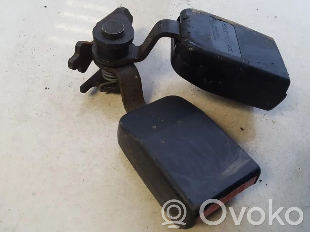 Peugeot 407 Aizmugurējās jostas sprādze 