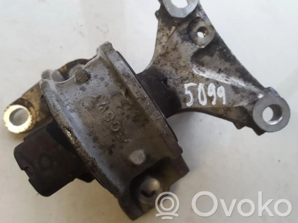 Engine mount bracket   52SWY,52SWY