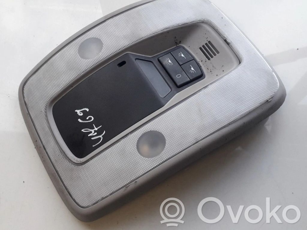 Volvo C30 Światło fotela przedniego 