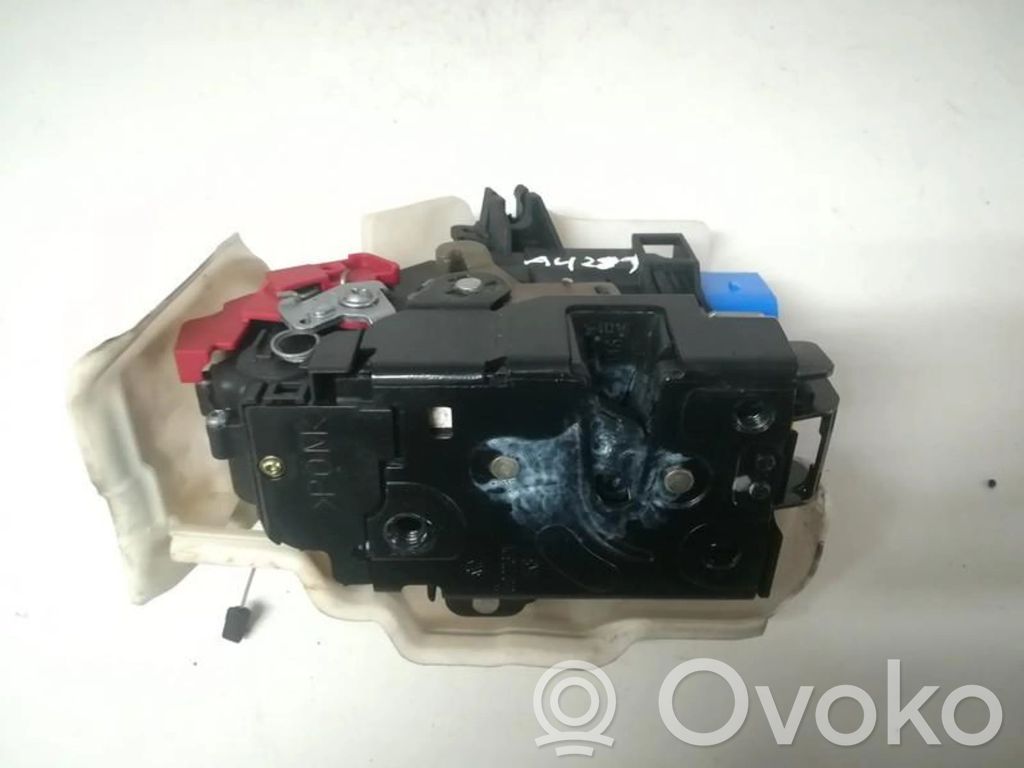 Etuoven lukko   3D2837015,3D2837015