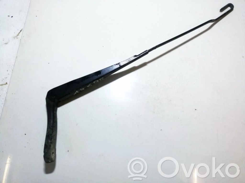 Ford Mondeo Mk III Braccio della spazzola tergicristallo anteriore