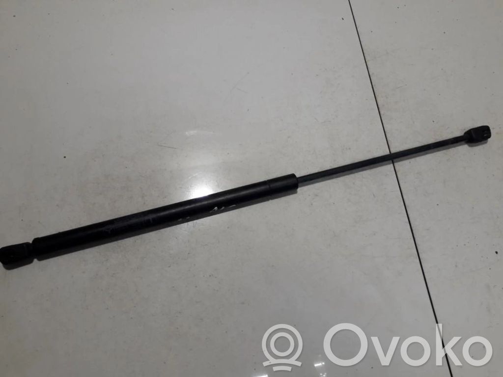 Mercedes-Benz A W168 Amortizor hayon 