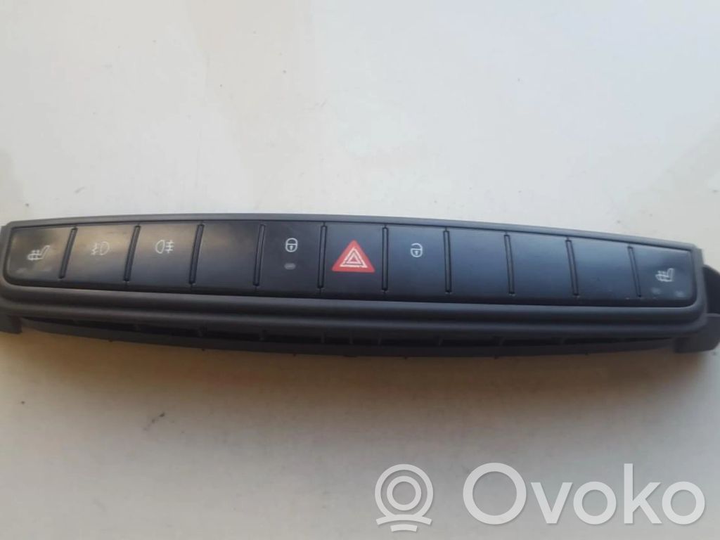 Smart ForFour I Hazard light switch 