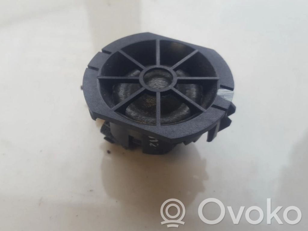 Renault Clio II Etuoven kaiutin 