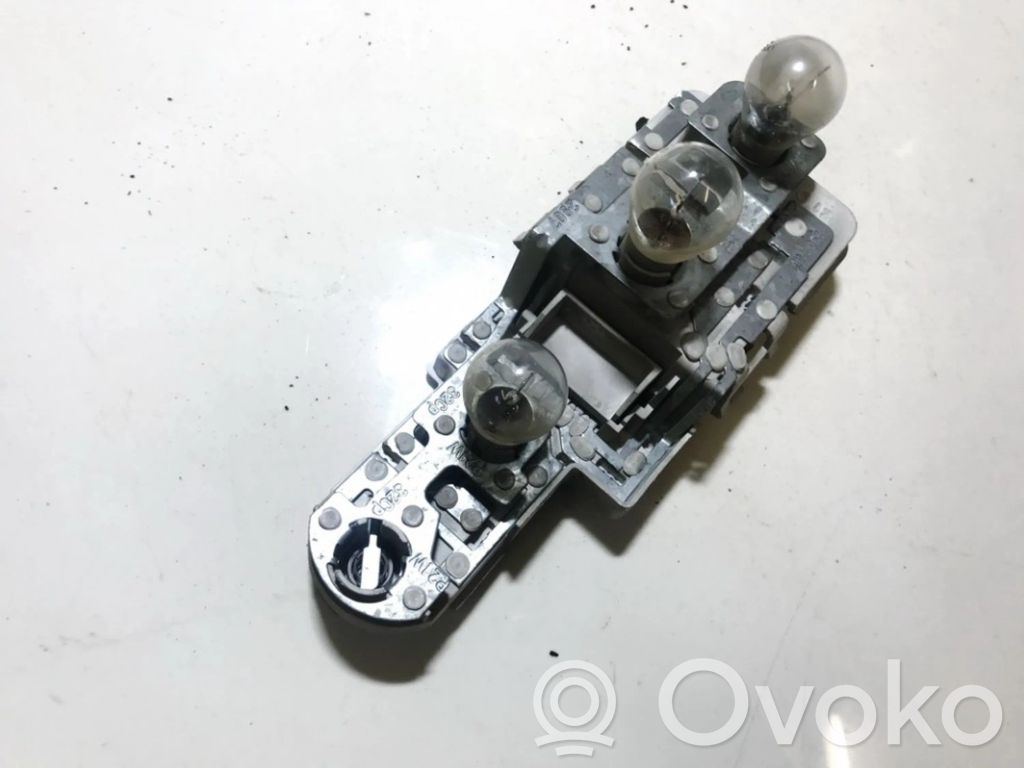 Audi A3 S3 8L Portalampada fanale posteriore 