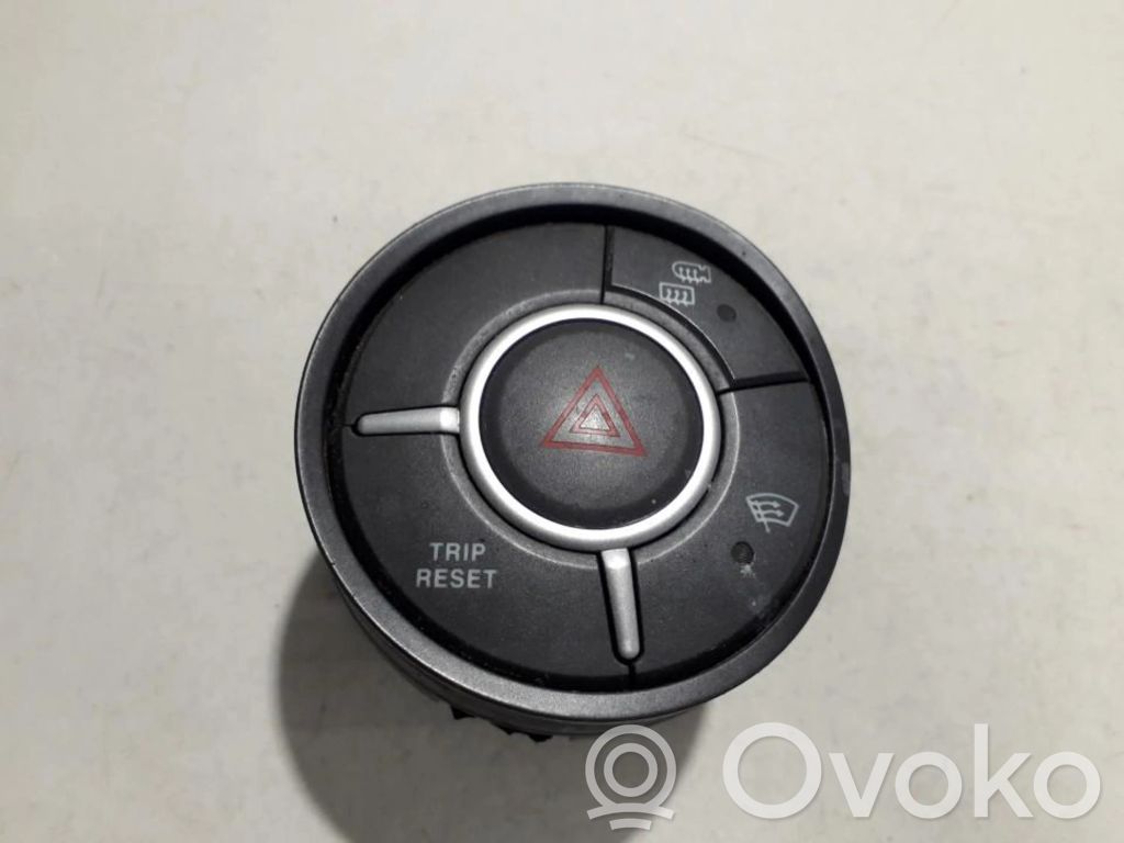 SsangYong Kyron Botón interruptor de luz de peligro 