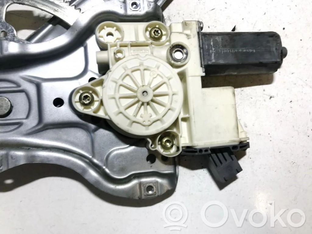 Toyota Avensis T250 Motor macara geam ușă spate