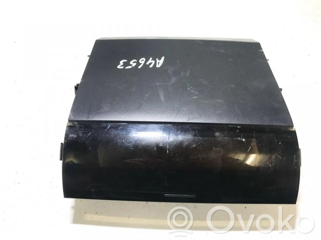 Toyota Prius (XW20) Altra parte interiore