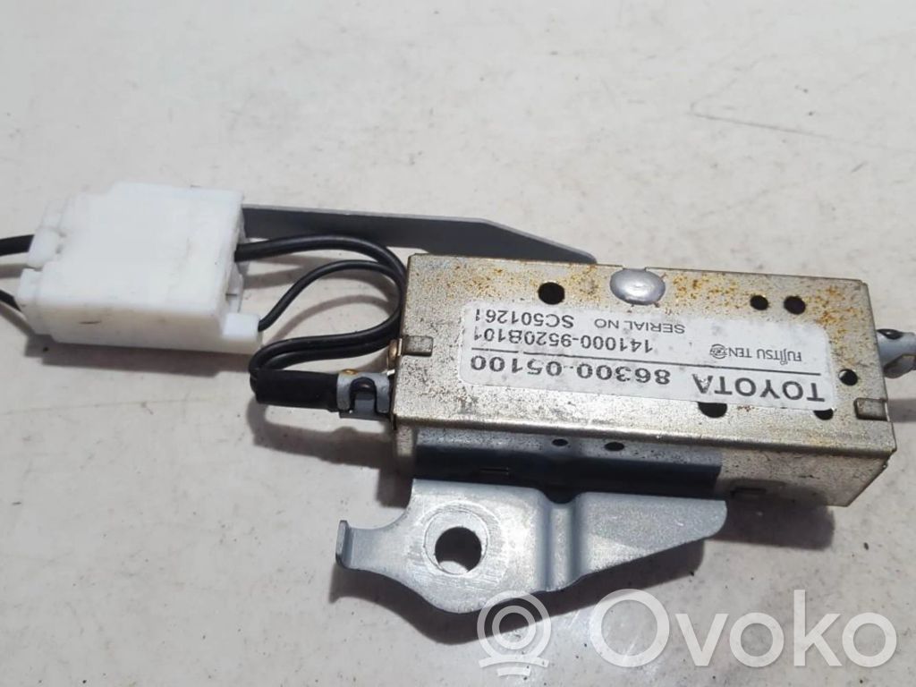 Toyota Avensis T250 Unitate control antenă