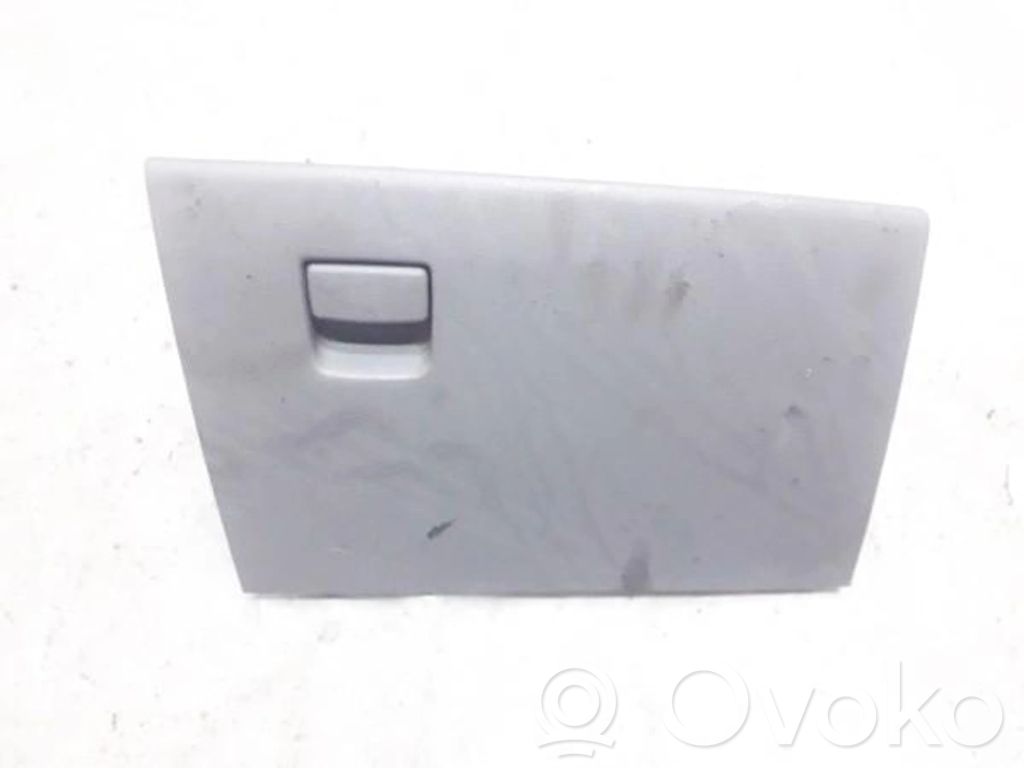 Mazda 2 Glove box 