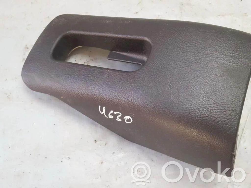 Toyota Corolla Verso AR10 Rivestimento del piantone del volante