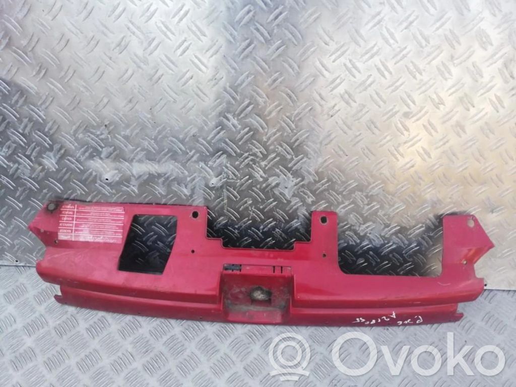 Peugeot 306 Etusäleikkö 