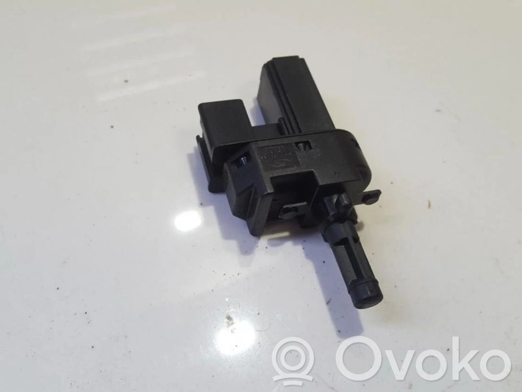 Comutator senzor pedală frână   4M5T7C534AA,4M5T7C534AA,4M5T7C534AA,4M5T7C534AA