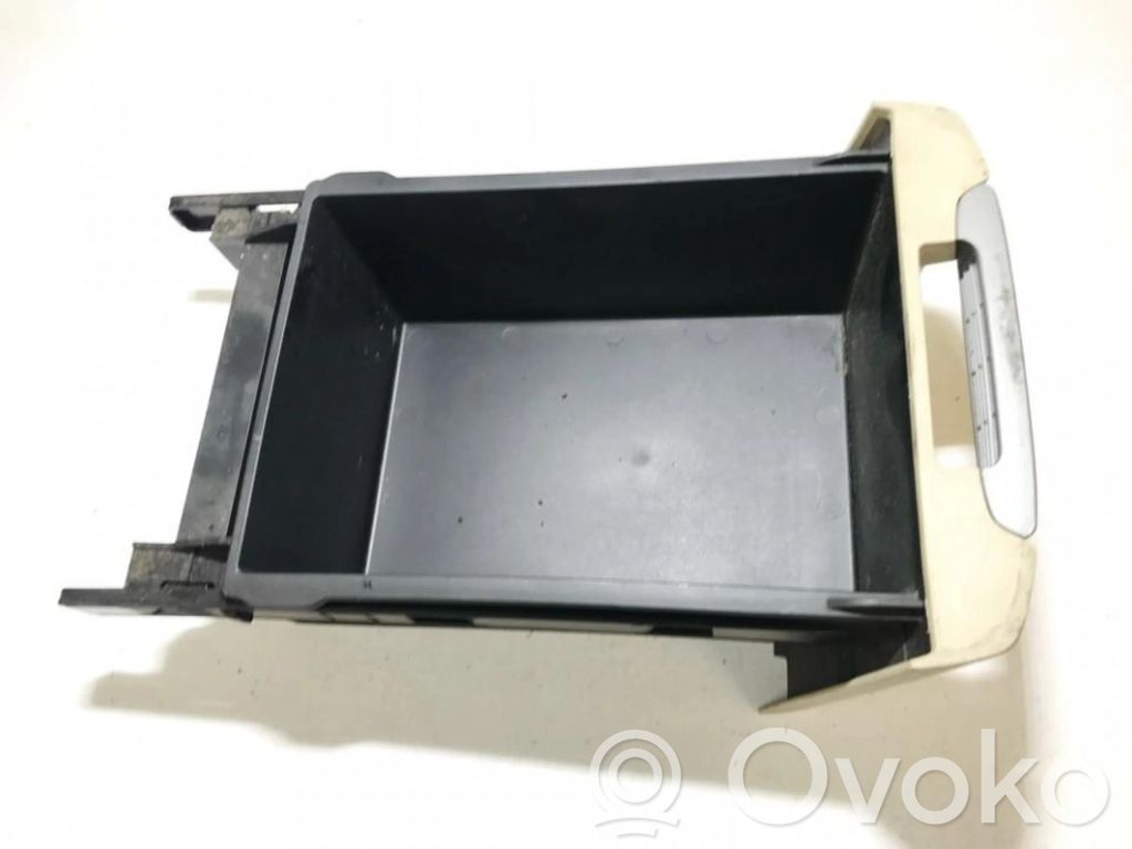 Altra parte interiore   92174XA01A,92174XA01A