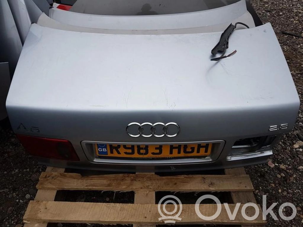 Audi A8 S8 D2 4D Portellone posteriore/bagagliaio 