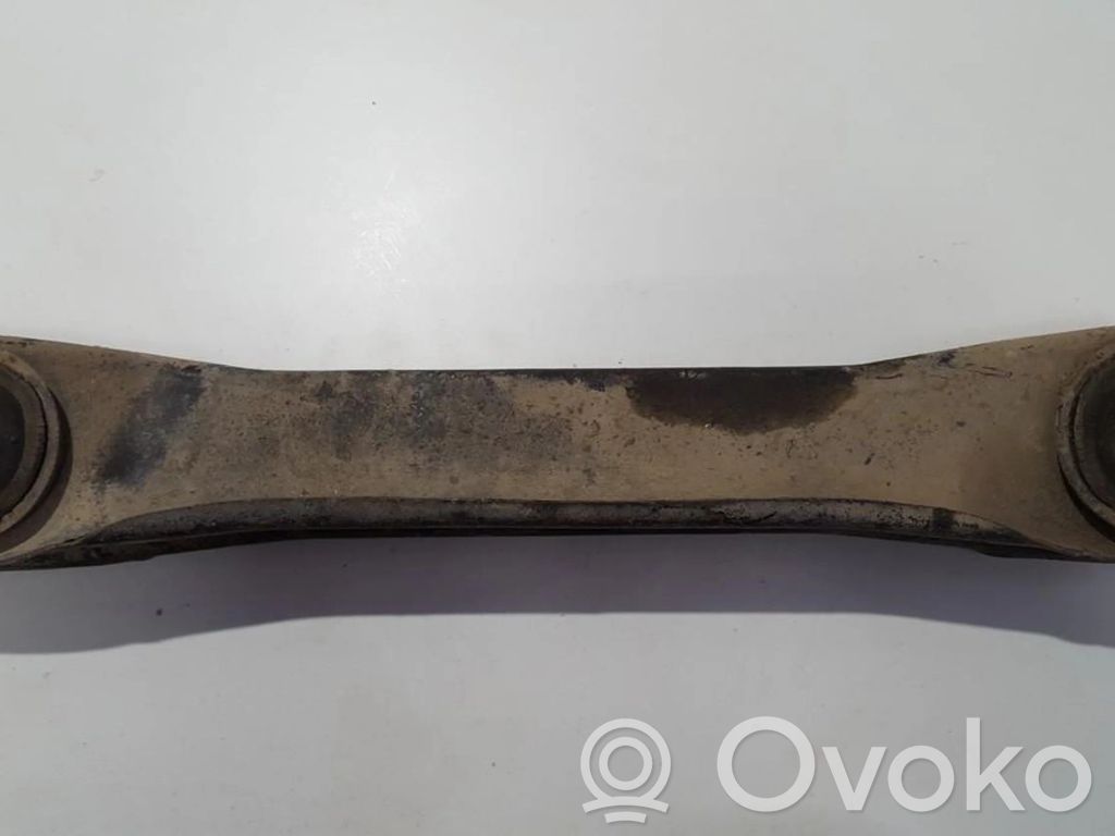 Jeep Cherokee Basculă inferioară față