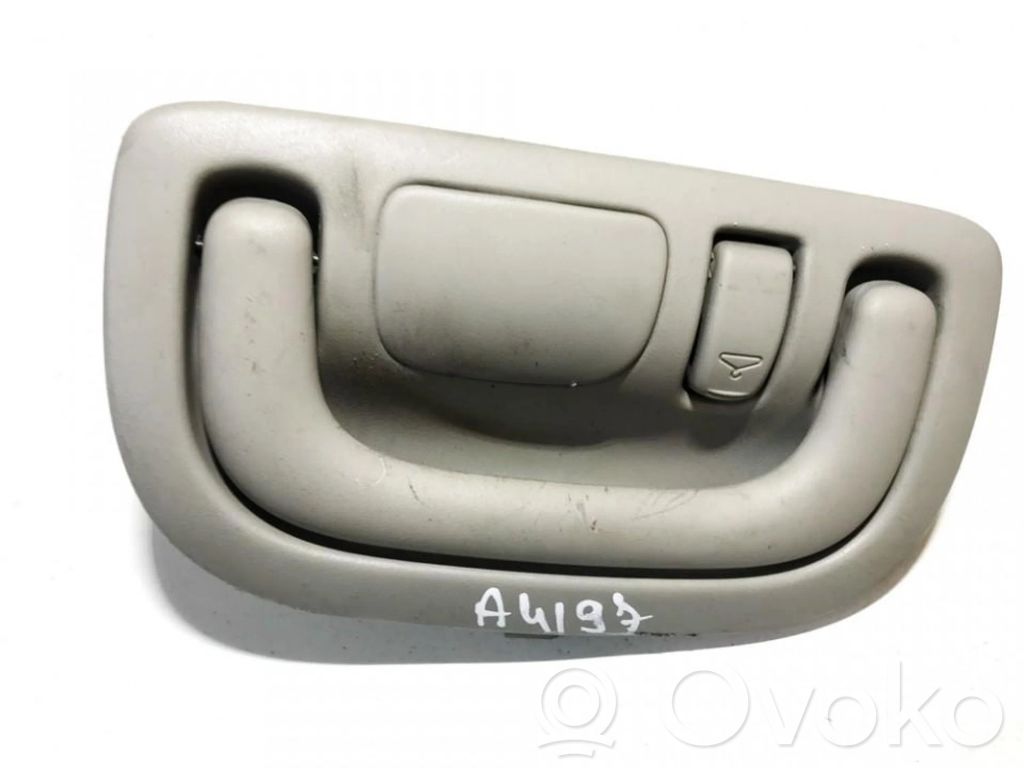 Chrysler Voyager Takakattokahva 