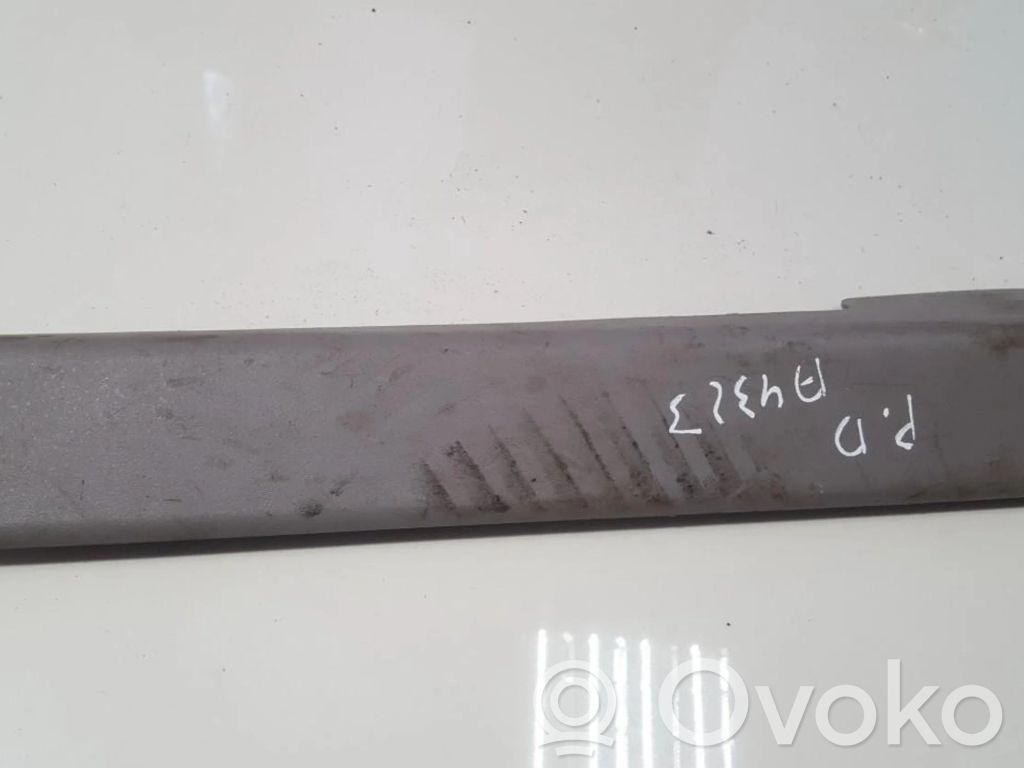 Mitsubishi Grandis Muu sisätilojen osa 