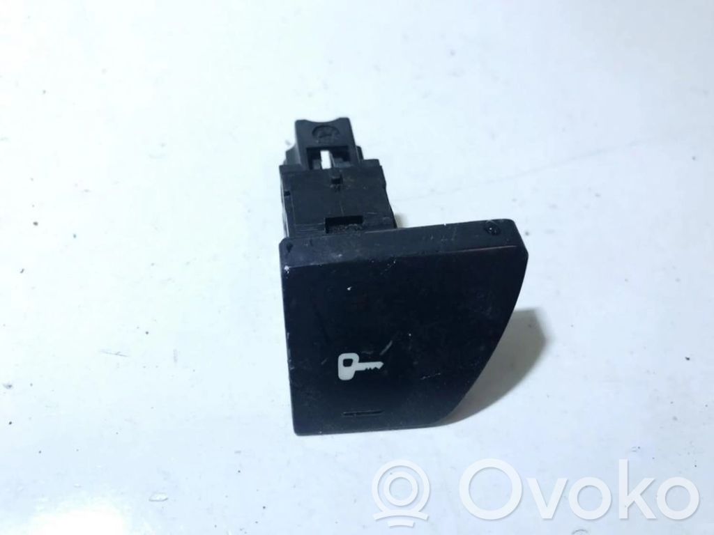 Botón interruptor de bloqueo de puertas   96366684,96366684